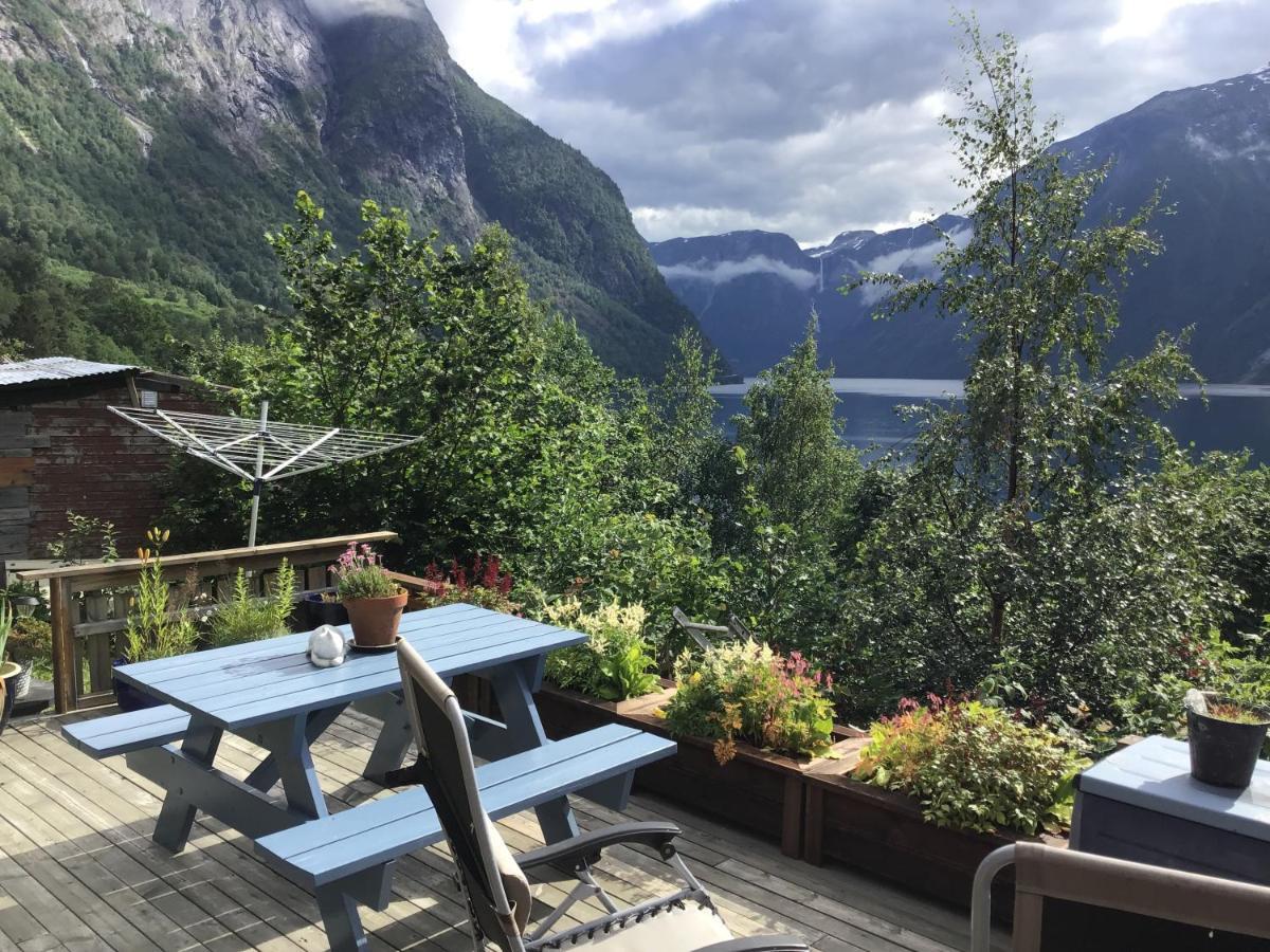 Iris Vedal Hotel Nauste Buitenkant foto
