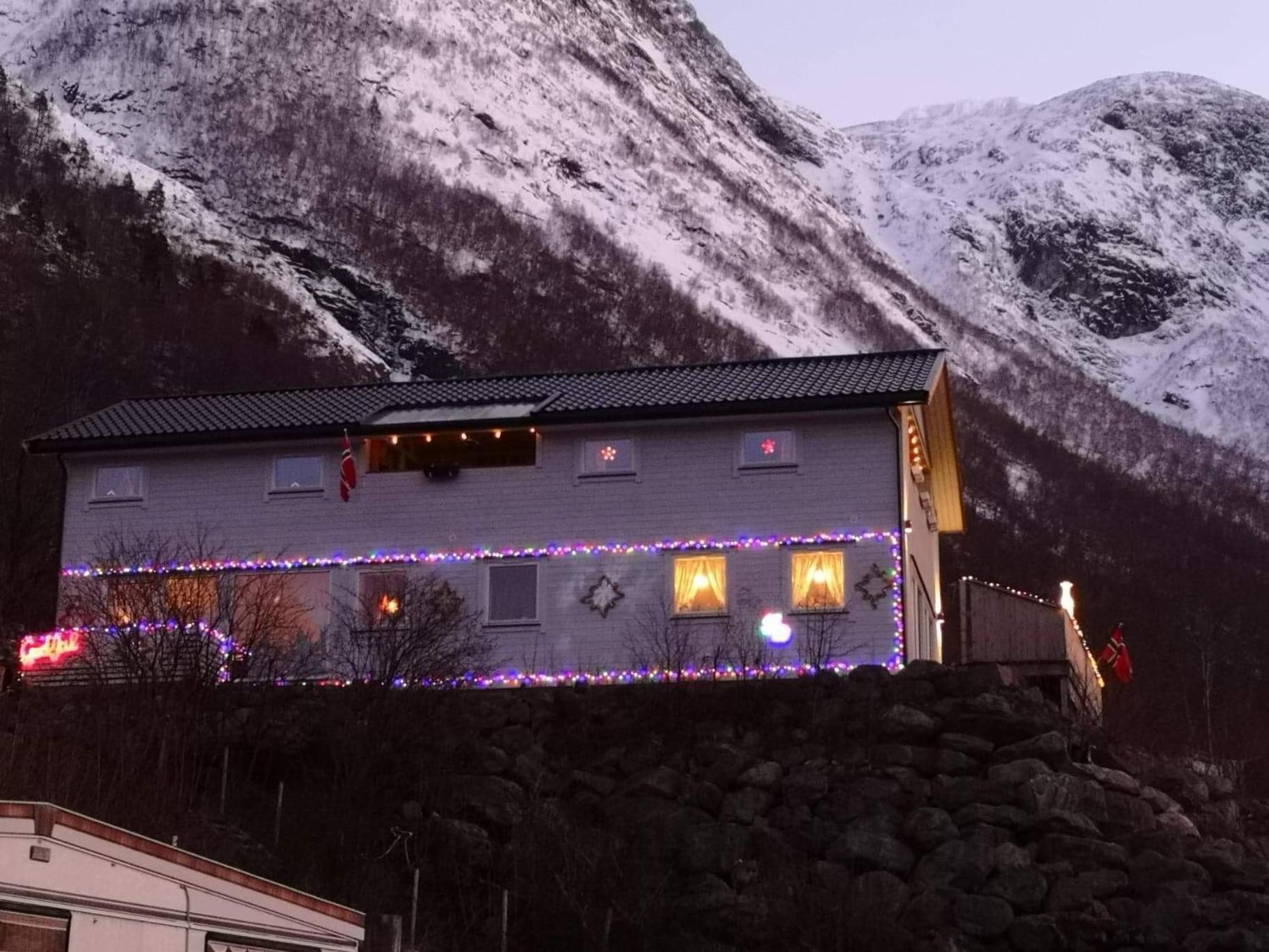 Iris Vedal Hotel Nauste Buitenkant foto
